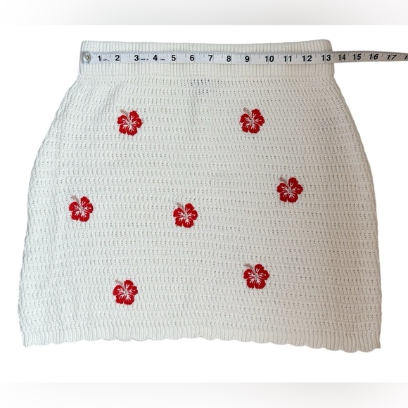 Wild Fable Crochet Knit Set White Hibiscus Skirt (M) & Crop Top (S) 100% Cotton - Picture 12 of 13